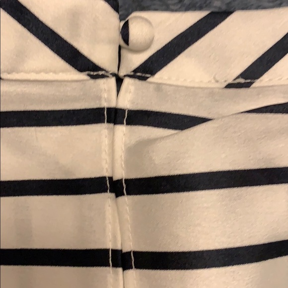 Banana Republic Top - Picture 4 of 5